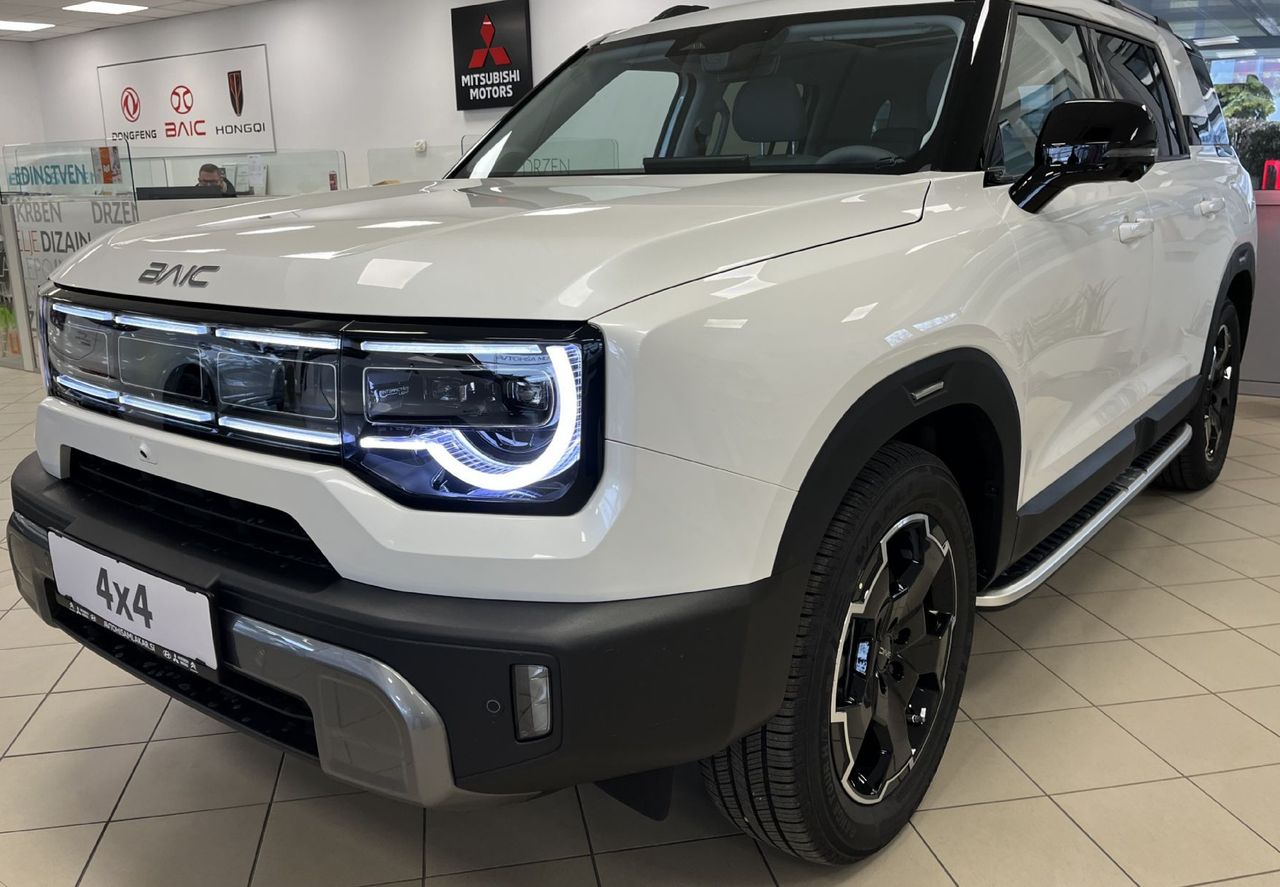 Zunanja slika - Baic BJ30 - 4WD HYBRID  - NA ZALOGI - - 3