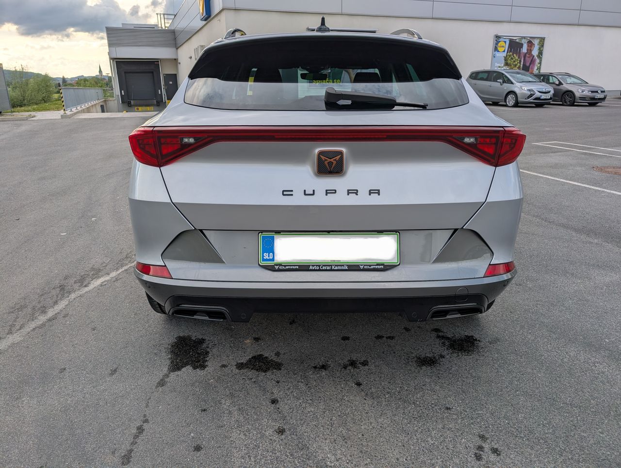 Zunanja slika - Cupra Formentor - 1.5 TSI | 1. lastnik | SLO poreklo | veliko opreme - 4
