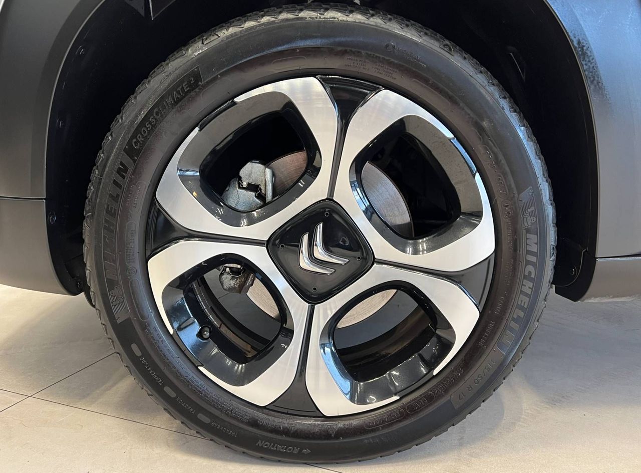 Zunanja slika - Citroën C3 Aircross - 1.2-KOT NOV-OPRAVLJEN VELIK SERVIS-OBROK ŽE 115 €. - 20