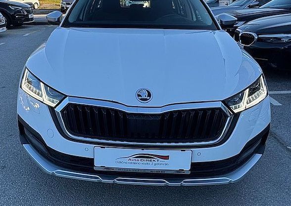 Zunanja slika - Škoda Octavia - 2.0 TDI Scout 4x4 DSG LED VIRTUAL KAMERA MEMORY - 2