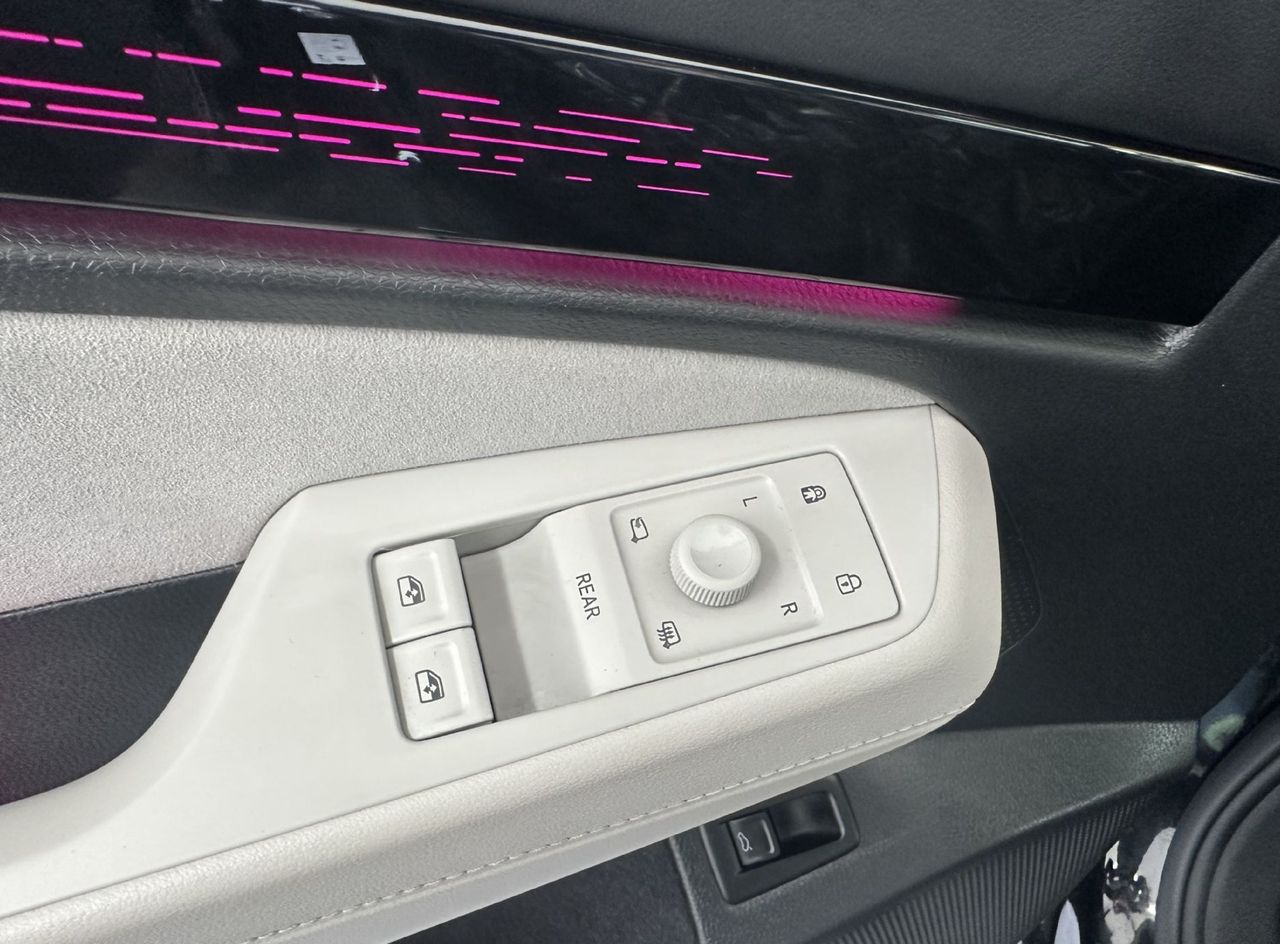 Zunanja slika - VW ID.7 - 77kWh Pro 210kW.NEMŠKI+4ALU.KAMERA.LED.ACC.PANORAM - 16