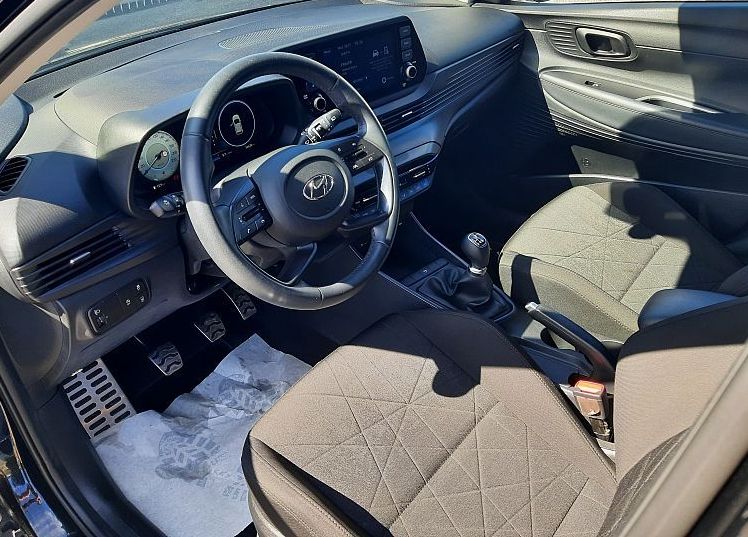 Zunanja slika - Hyundai Bayon - 1.2 style TOVARNIŠKA GARANCIJA DO 8 2027 - 9