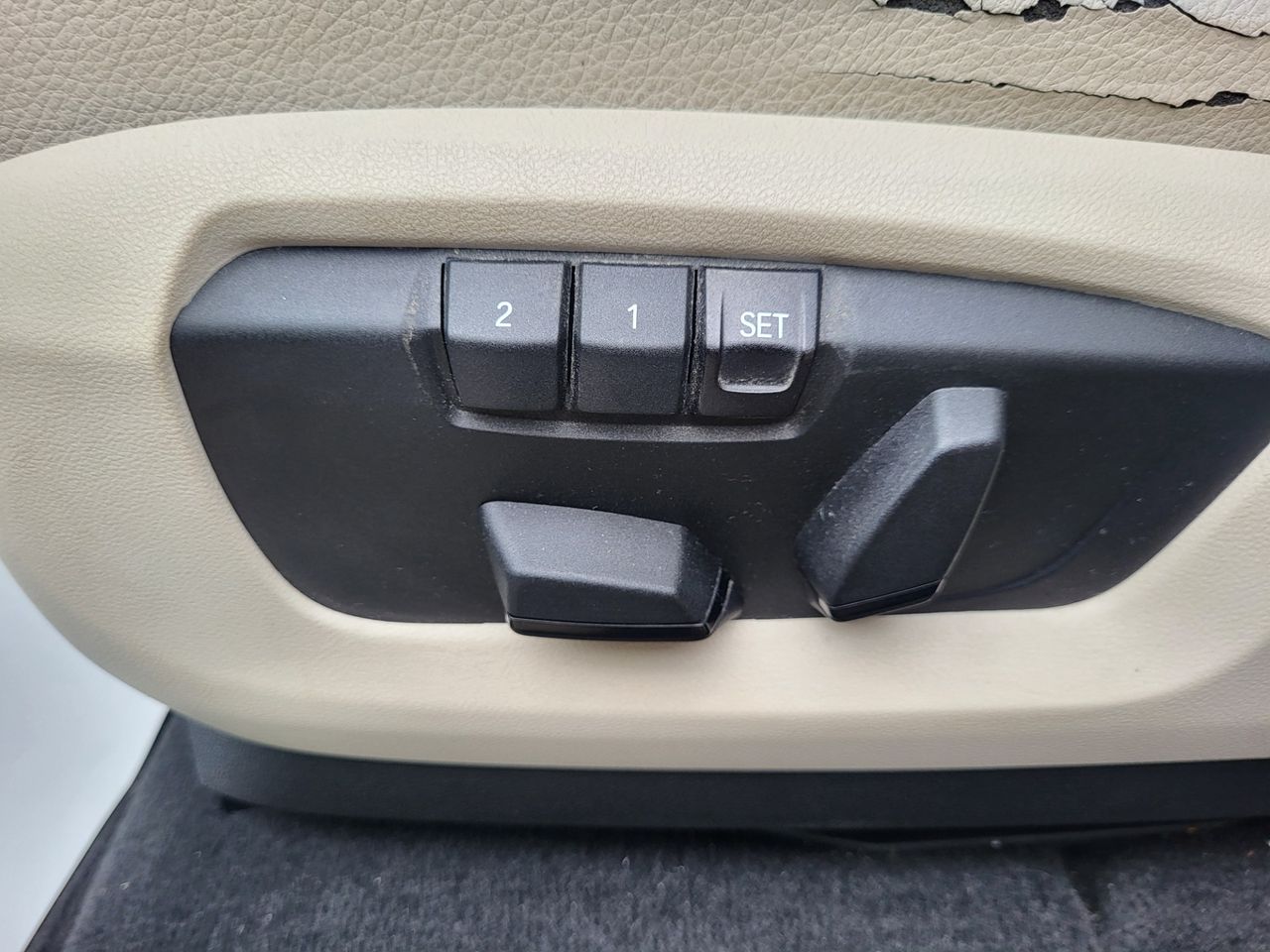 Zunanja slika - BMW serija X5 - X5 sDrive25d xenon-navi-alu-pdc-kamera-usnje-vl.kljuk - 10