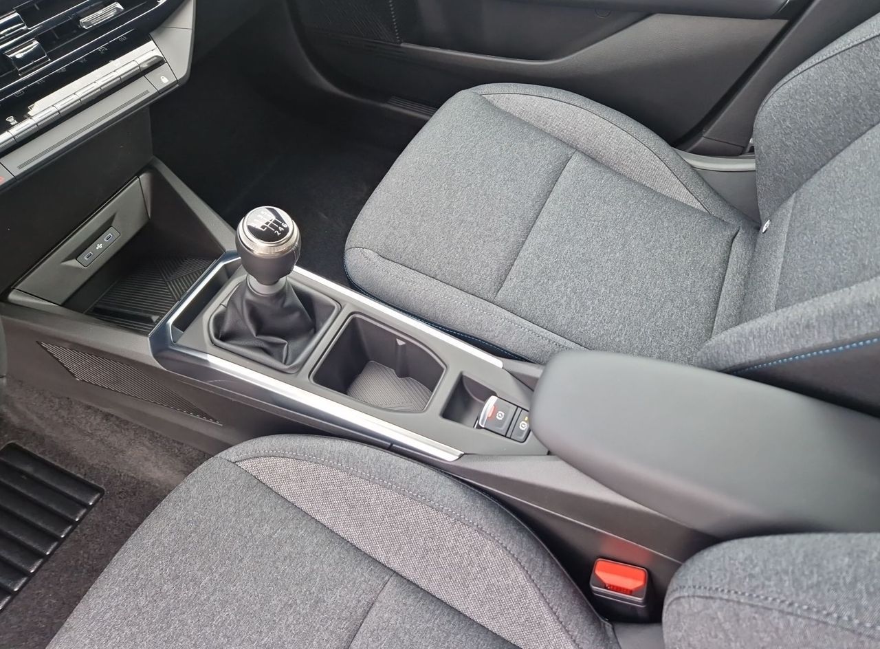 Zunanja slika - Renault Clio - evolution TCE 115 + paket udobje in kamera - 20