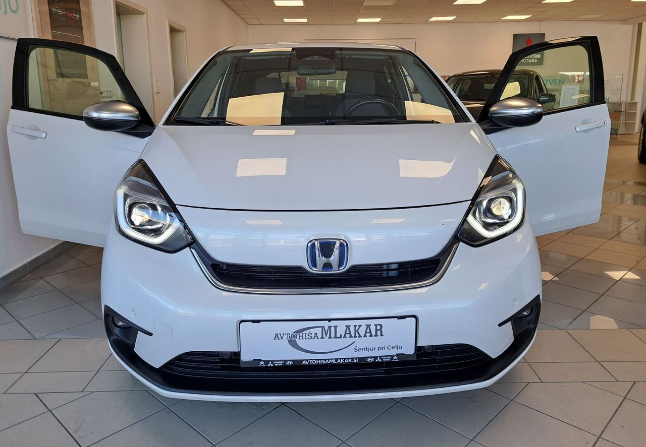 Zunanja slika - Honda Jazz - 1.5 i-MMD Hibrid Executive-1.LASTNIK-SLO- - 6