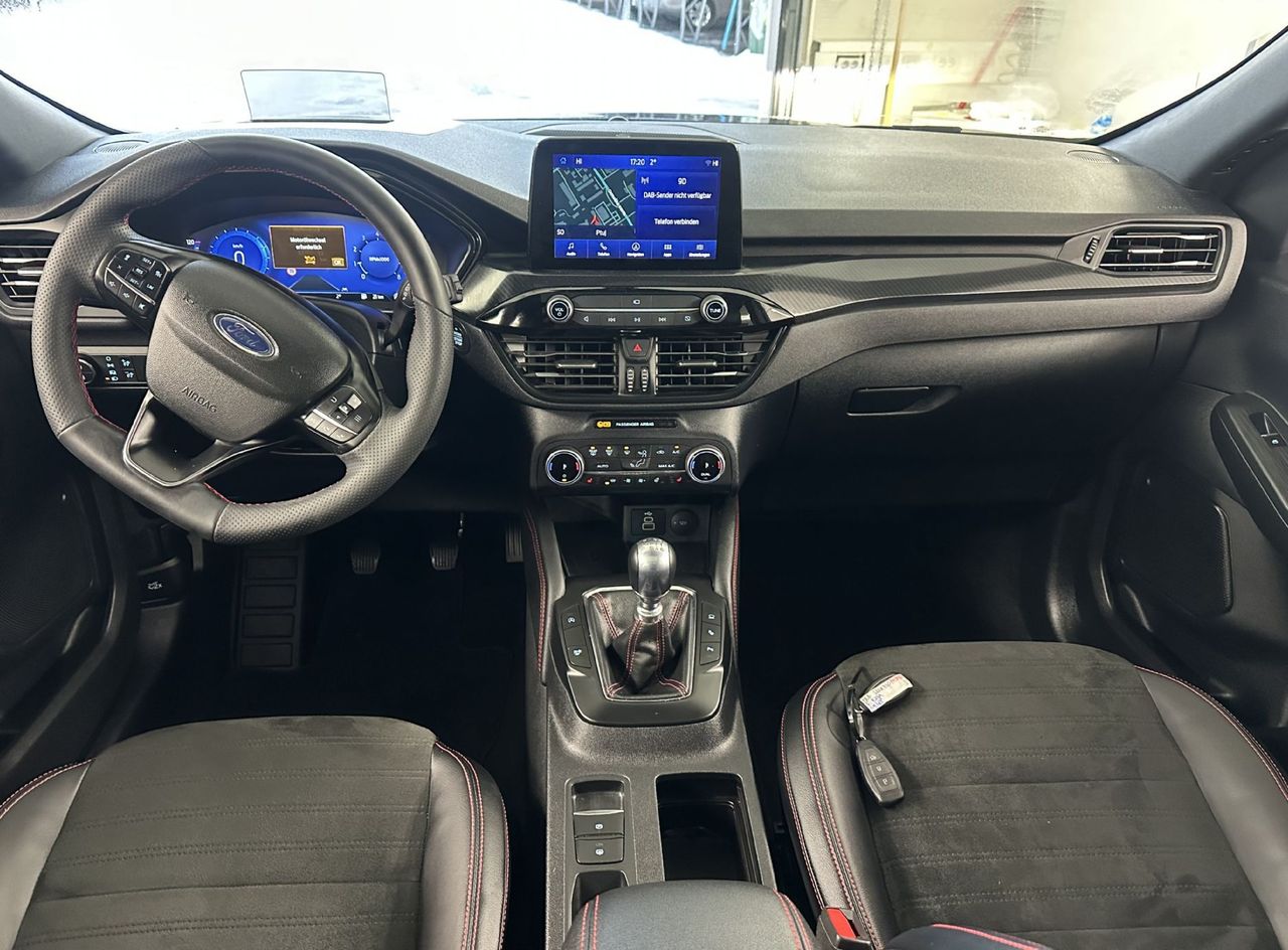 Zunanja slika - Ford Kuga - 1.5 EcoBoost ST-Line.NEMŠKA.PANORAMA.KLJUKA.BENCIN - 1