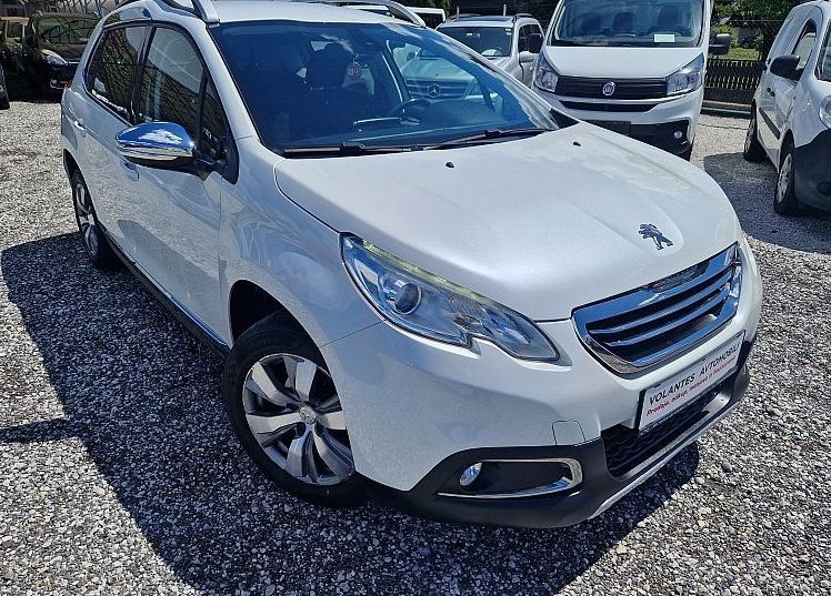 Zunanja slika - Peugeot 2008 - 1.2 PureTech 82 ACTIVE - 2
