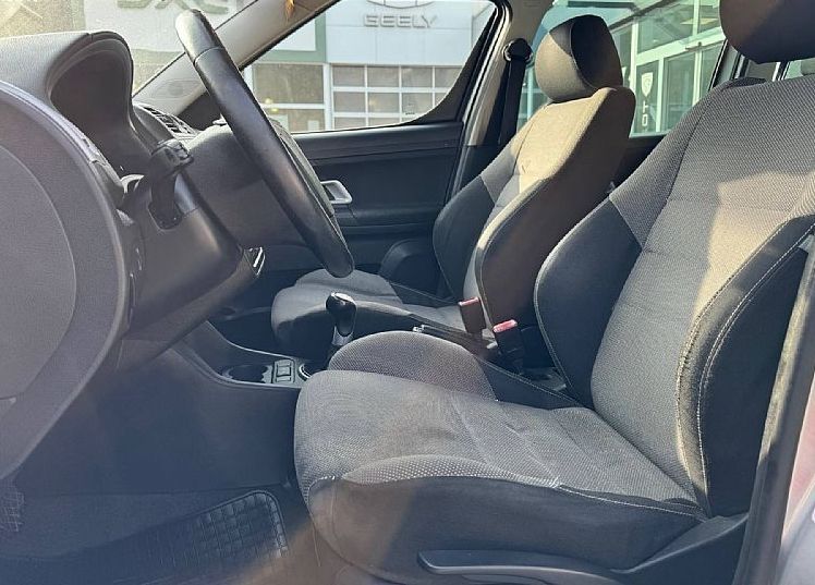 Zunanja slika - Škoda Roomster - 1.9 TDi DPF Sport - 8