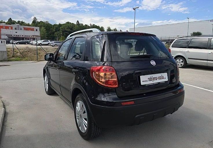 Zunanja slika - Fiat Sedici - 2.0 Multijet 16v Dynamic 4x4 ZELO LEP BREZ RJE... - 7