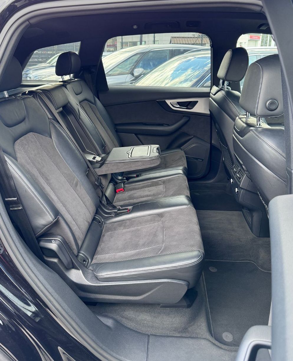 Zunanja slika - Audi Q7 - 3.0TDI Q Blackline Sline Panorama 360 MatLED ACC - 18
