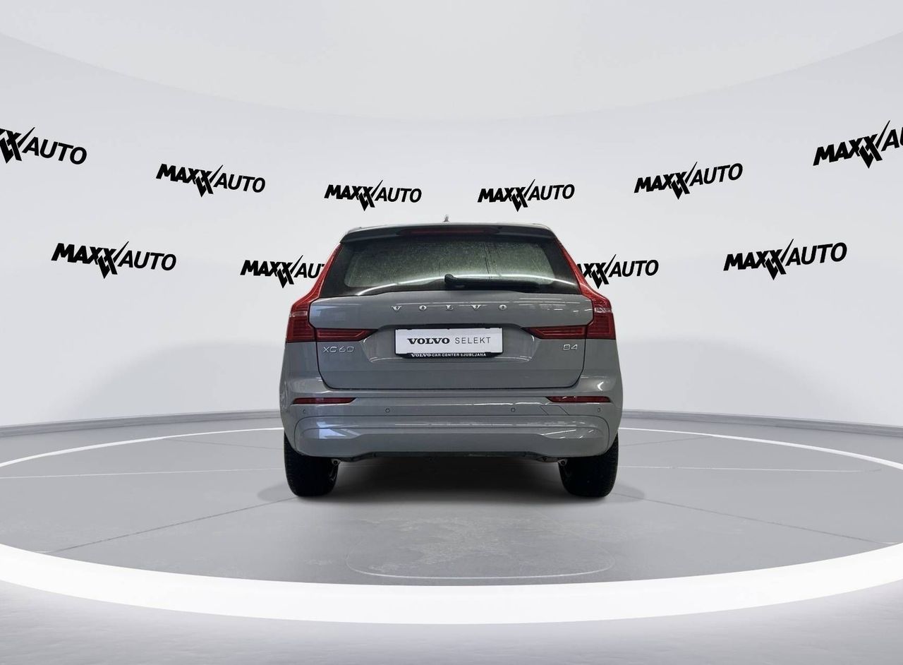 Zunanja slika - Volvo XC60 - B4 D Core AT - 6