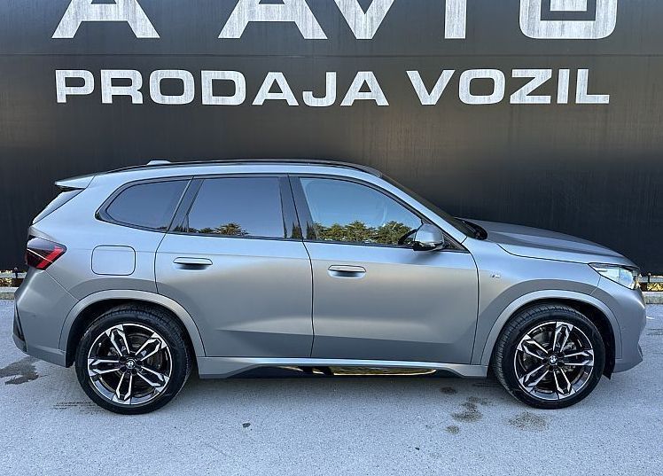 Zunanja slika - BMW X1 - serija :  xDrive23d MAT SIV-MSPORT-VK-USNJE-KAMERA-19COL - 3