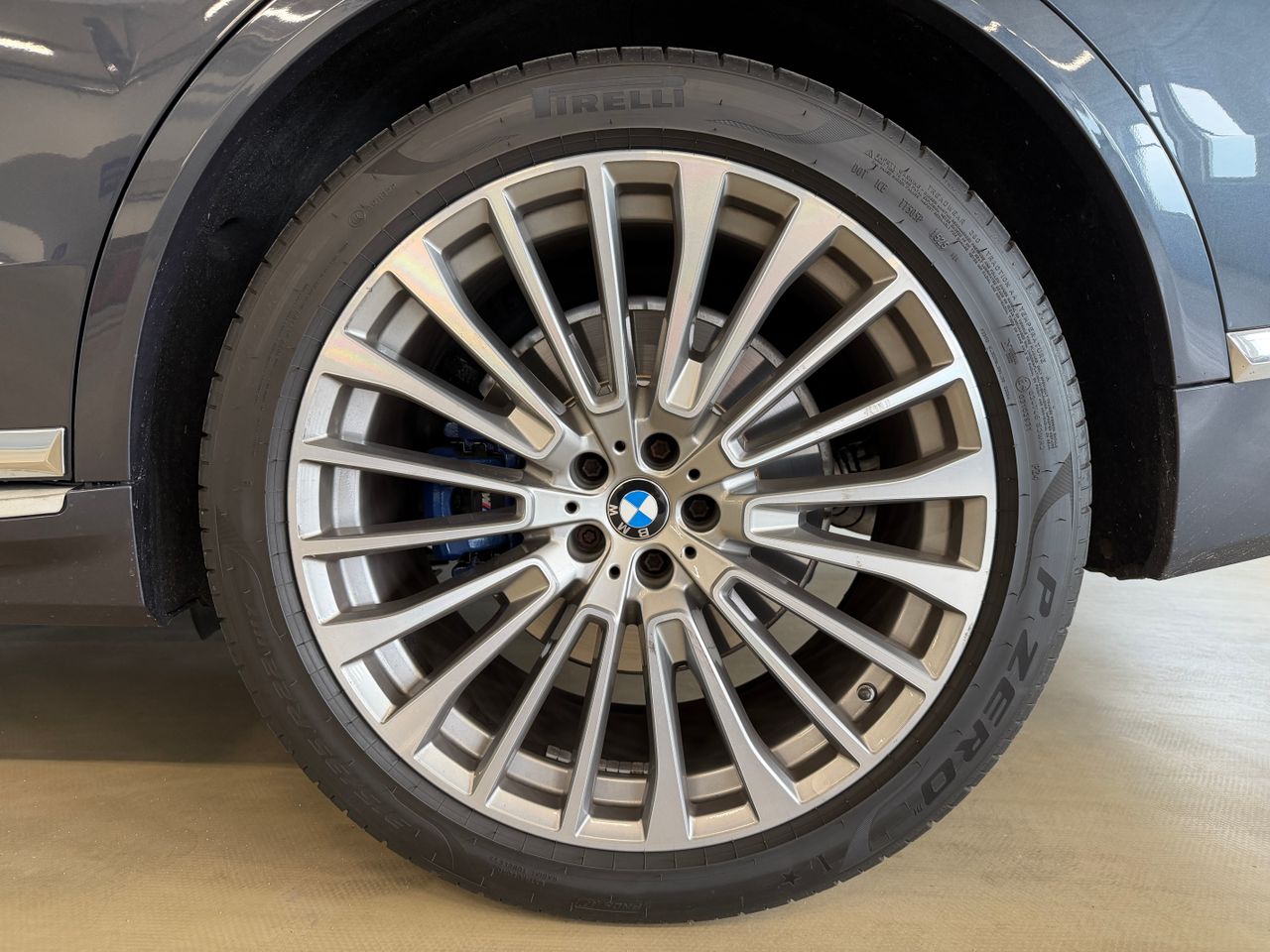 Zunanja slika - BMW X7 - BMW - 26