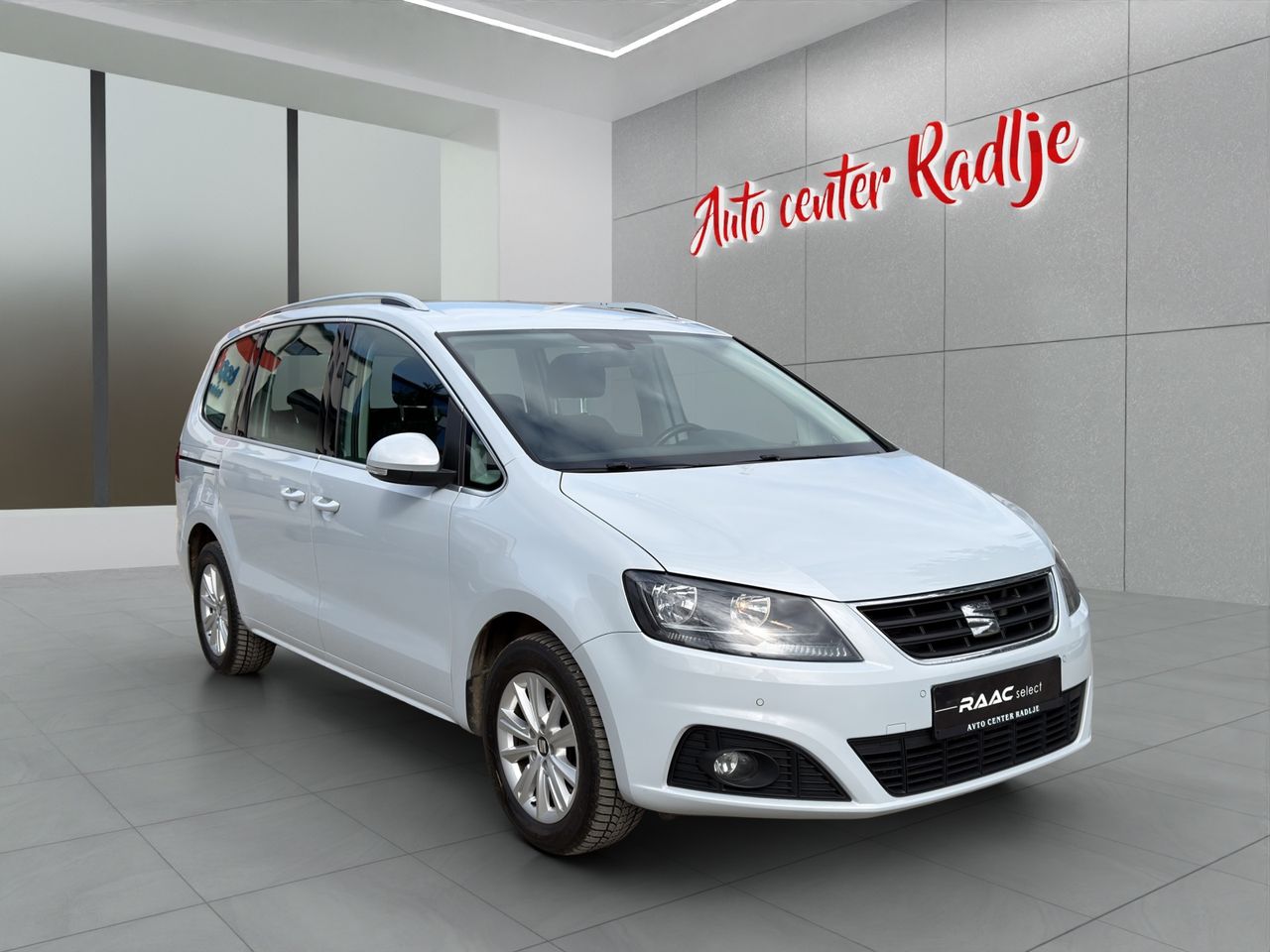 Zunanja slika - Seat Alhambra - 2,0 TDI Ecomotive Style - 1