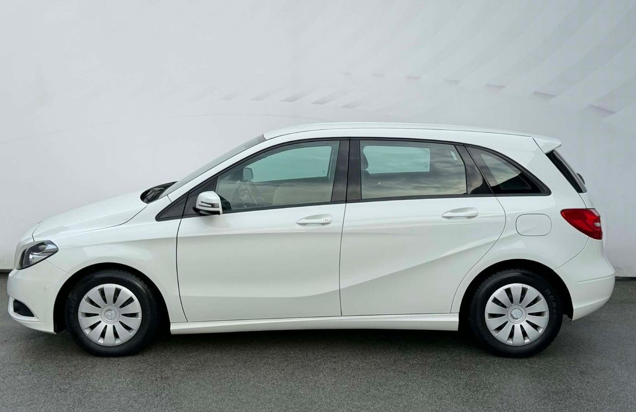 Zunanja slika - Mercedes-Benz B-Razred - 180 CDI-2 LASTNIK-LIZING ZA TUJCE-PDC-TEMPOMAT-... - 6