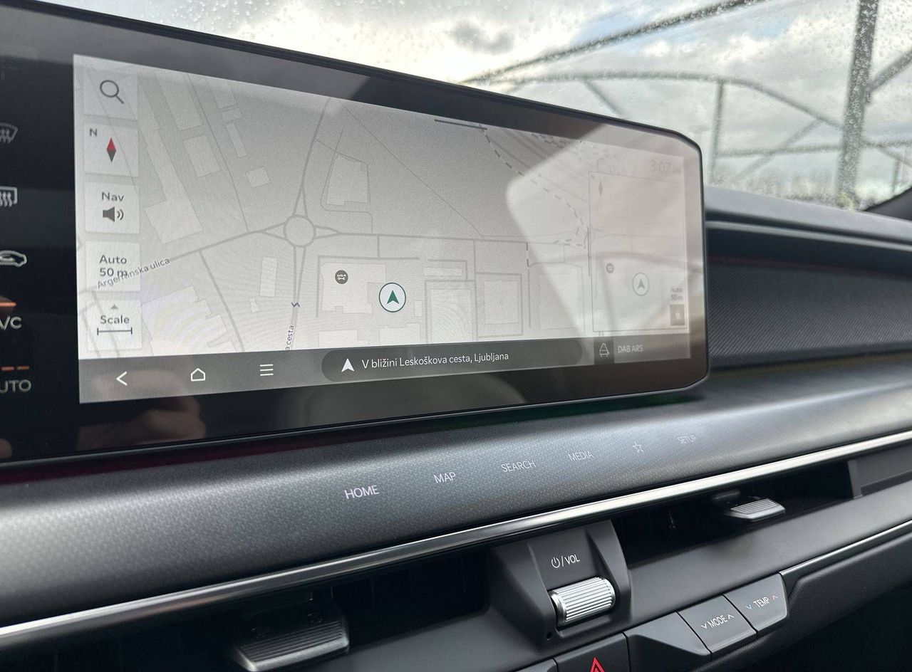 Zunanja slika - KIA EV9 - 99.8 kWh GT-Line Launch 141.5 kW. 7 sedežev - 18