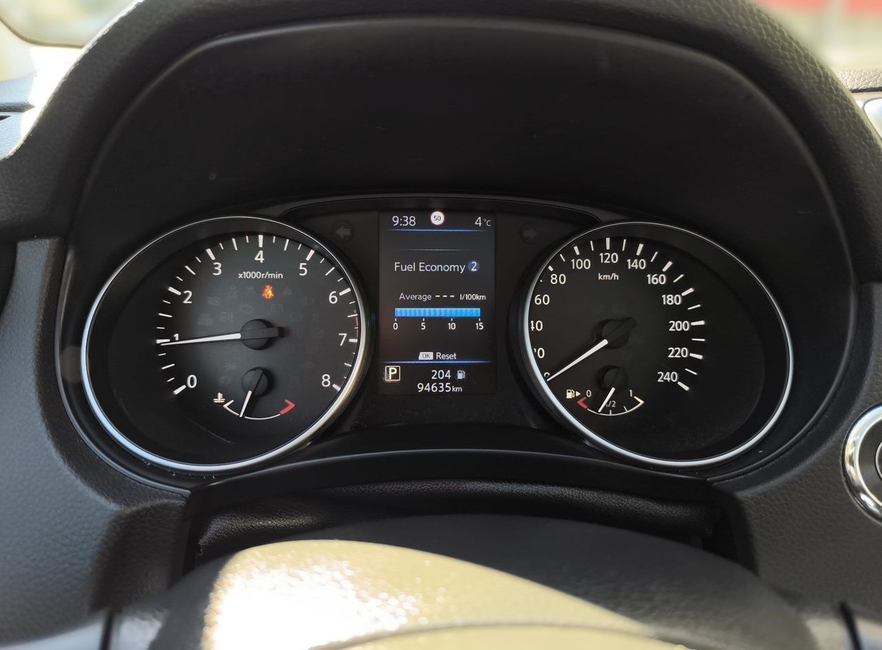 Zunanja slika - Nissan Qashqai - 1.3 DIG-T 160 PS DCT- SLO-1.LAST. - PANORAMA- LED - 9