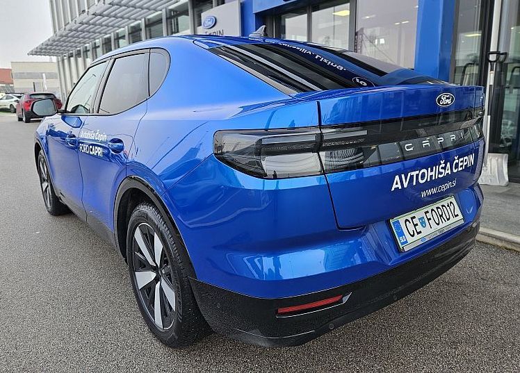 Zunanja slika - Ford Capri - 79 kWh 250 kW  340 KM  samodejni AWD - 8