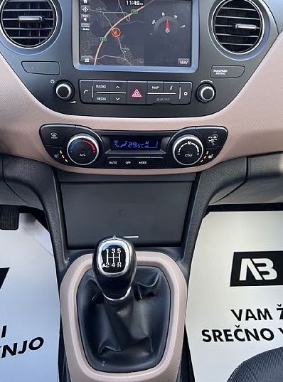 Zunanja slika - Hyundai i10 - 1.25+NAVI+ALU+LED+PDC+SLO... - 13