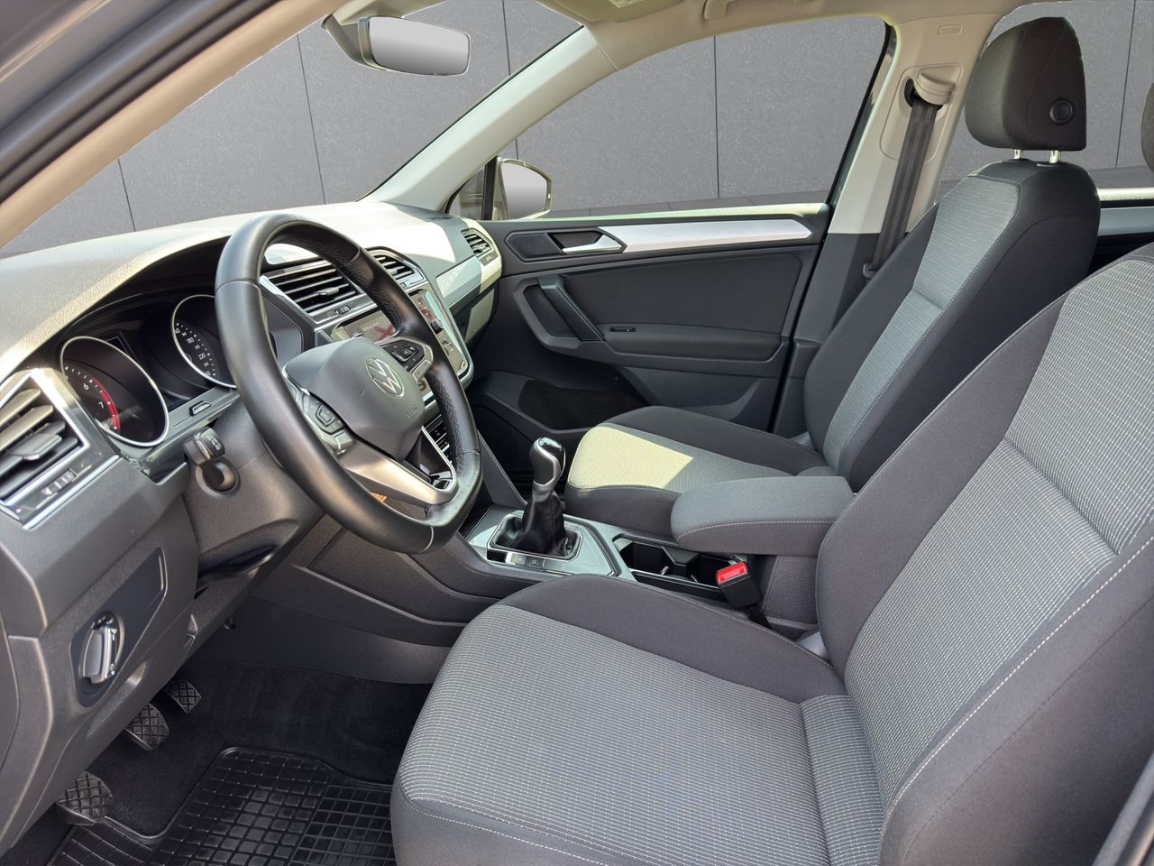 Zunanja slika - VW Tiguan - 1,5 TSI ACT BMT - 6