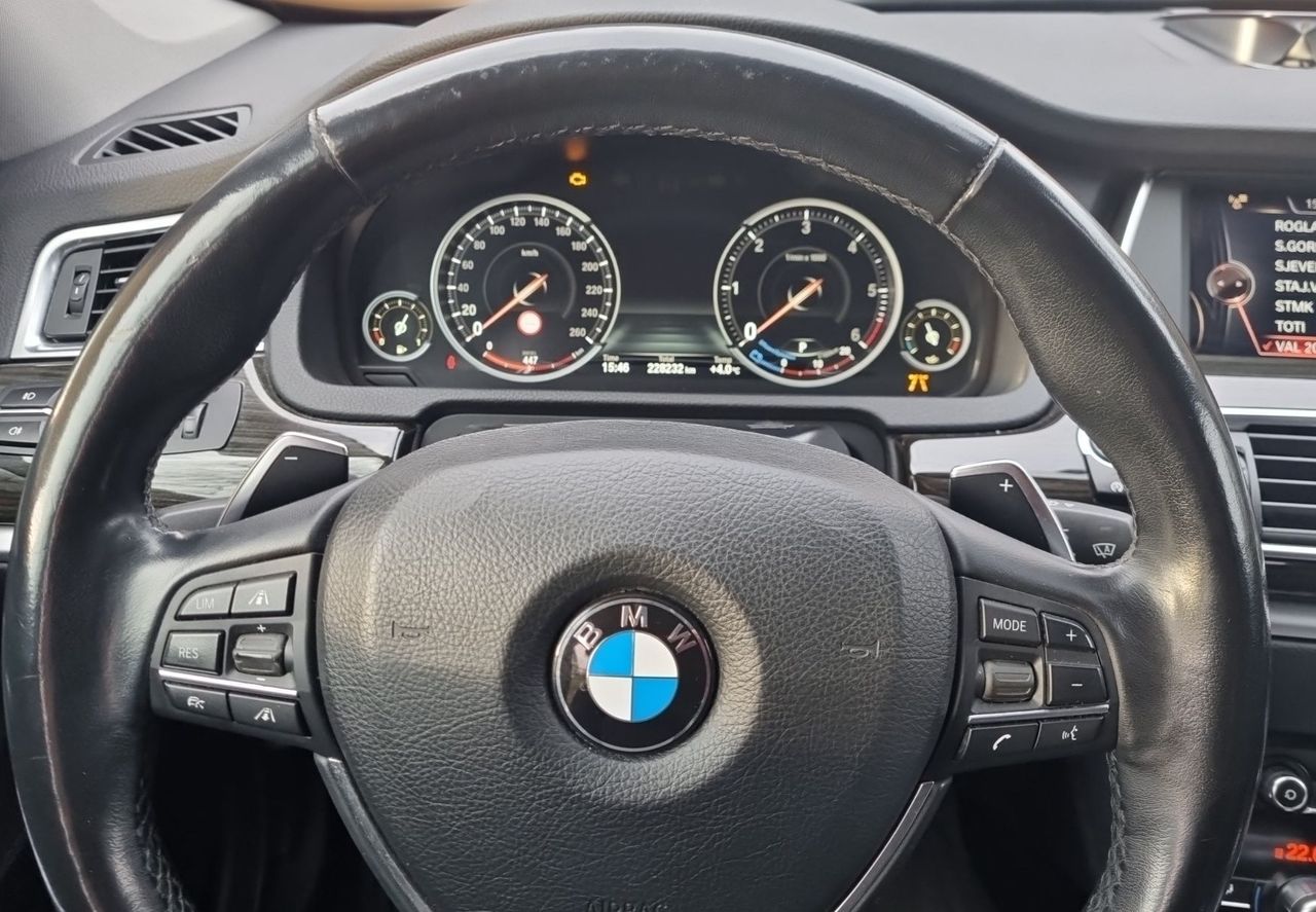 Zunanja slika - BMW serija 5 Gran Turismo: - 530d Luxury Line - 8