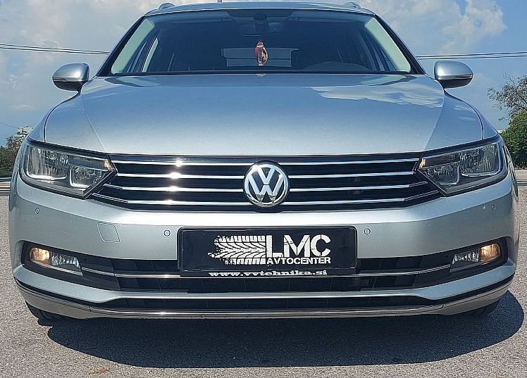 Zunanja slika - VW Passat - Variant 2.0 TDI BMT Highline ACC KAMERA USNJE MEMORY - 3