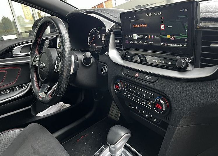 Zunanja slika - KIA ProCeed - 1.6 T-GDi 150kW GT 7 DCT - 9