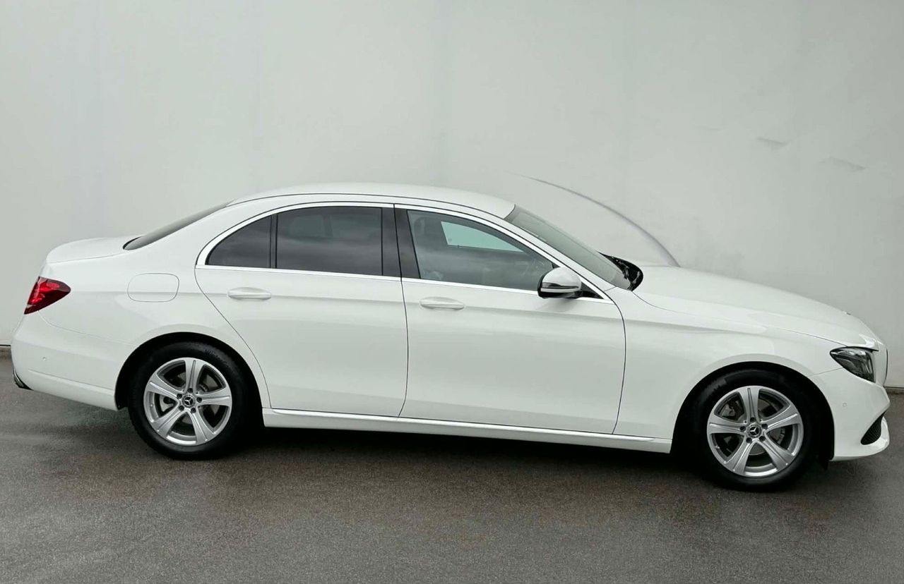Zunanja slika - Mercedes-Benz E-Razred - 220 CDI-AVANTGARDE-MULTIBEAM-LIZING ZA TUJCE-NAVI- - 4
