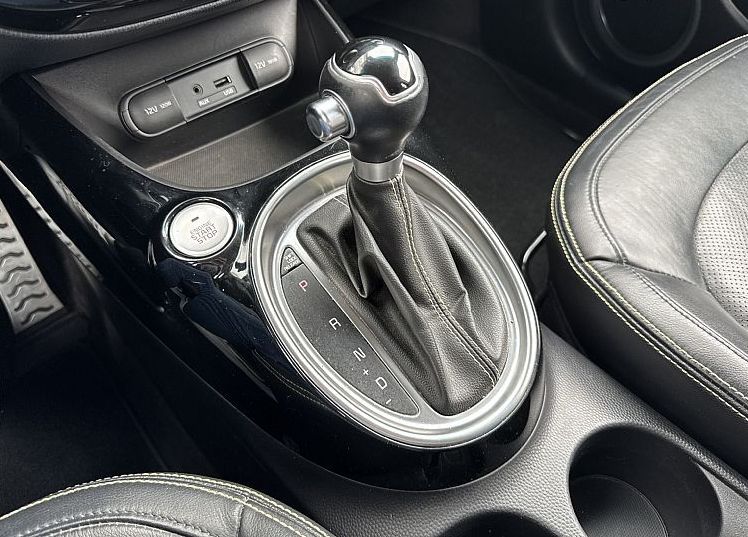 Zunanja slika - KIA Soul - 1.6 CRDi AVTOMATIK -KAMERA -NAVI -KEYLESS -USNJE - 11