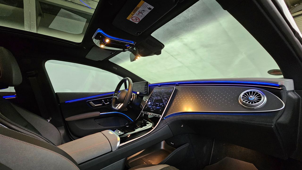 Zunanja slika - Mercedes-Benz EQS - 450+ AMG PANO NAVI HEAD-UP Burmester PRIKLOP 360 - 12