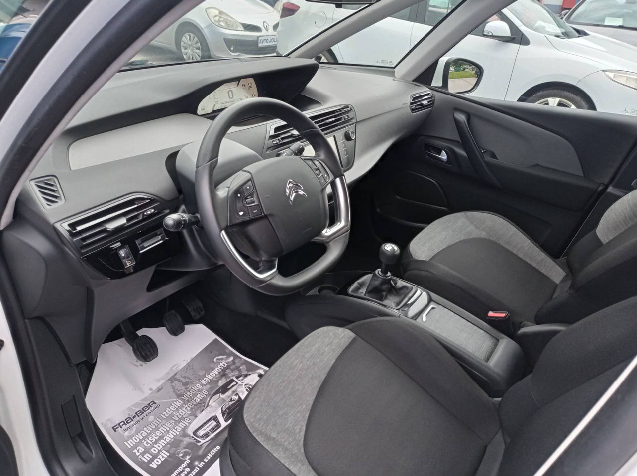 Zunanja slika - Citroën C4 - C4 - 9