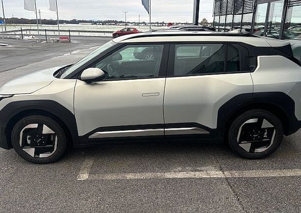 Zunanja slika - KIA EV3 - KIA  STAR  58.3 kWh  - 204 KM - 7