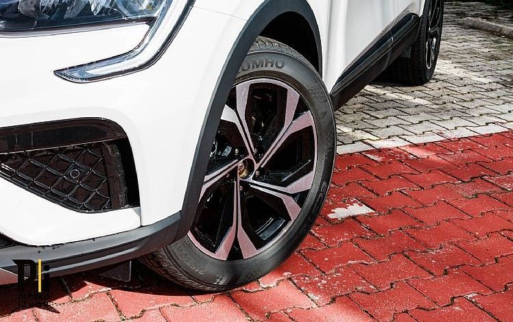 Zunanja slika - Renault Mégane Conquest - Megane Conquest 1.3 TCE 140 TECHNO EDC + ZIMSKE GUME + VINJETA - 5