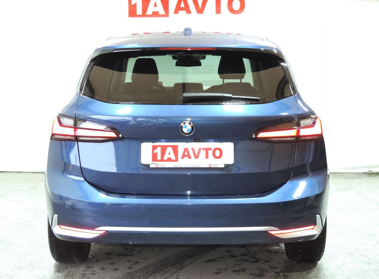 Zunanja slika - BMW Serija 2 - Active Tourer: 220i Active Tourer Luxury Avt. 360 KAMERE - 6