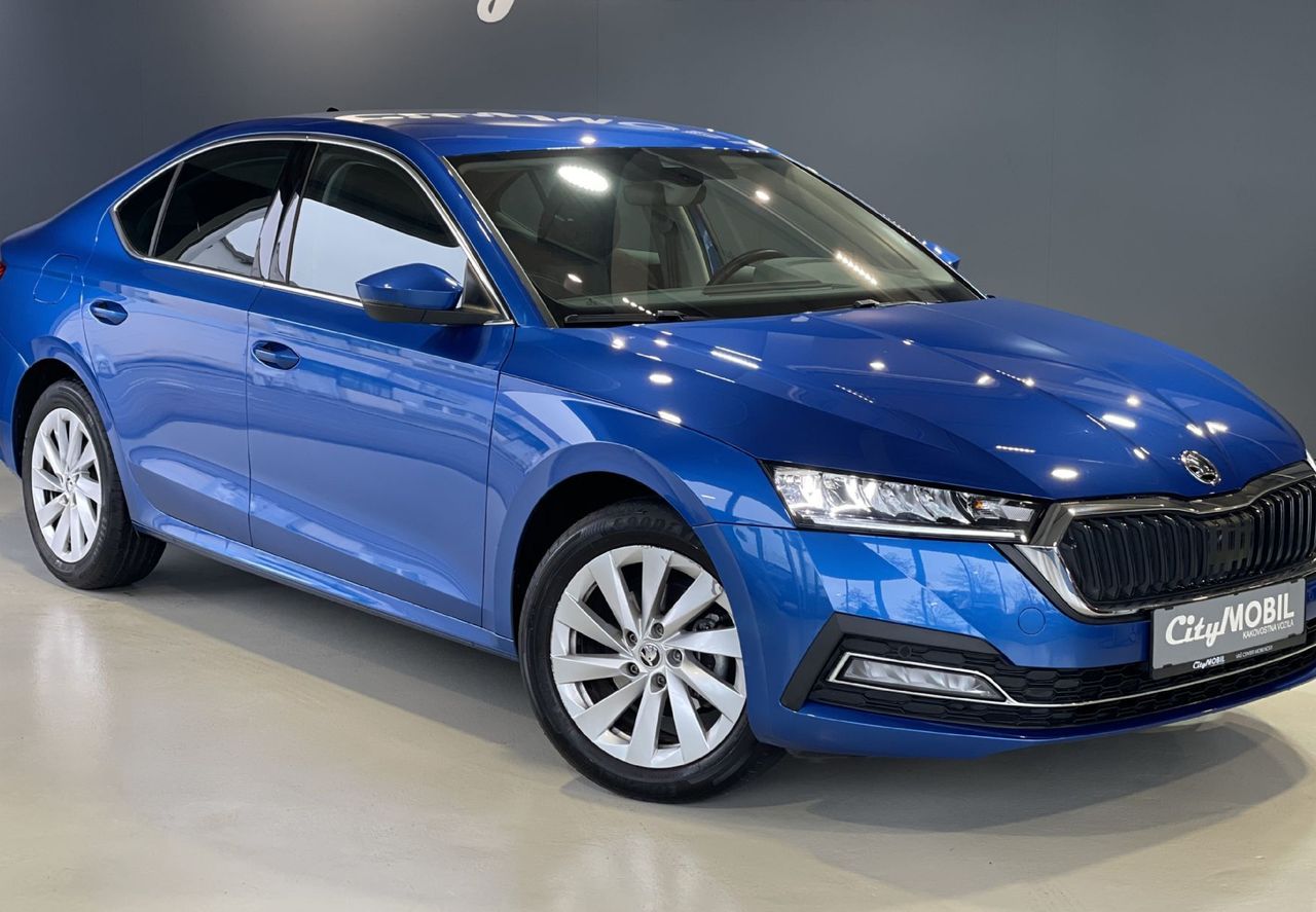 Zunanja slika - Škoda Octavia - 1.LASTNIK-RADAR-VIRTUAL-KEYLESS-NAVIGACIJA-MEMORY - 3