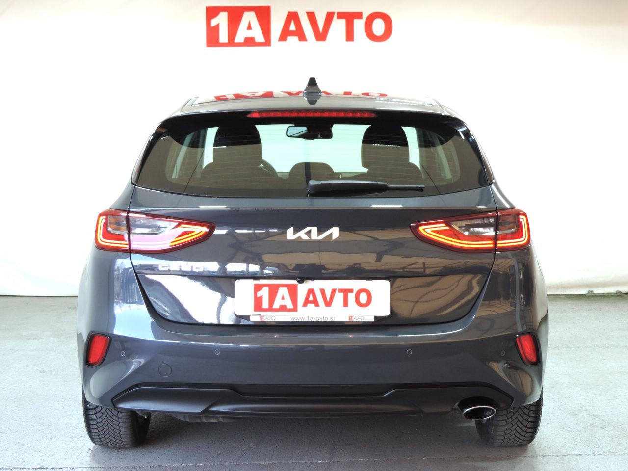 Zunanja slika - KIA Ceed - 1,6 CRDi MHEV  DCT - 6