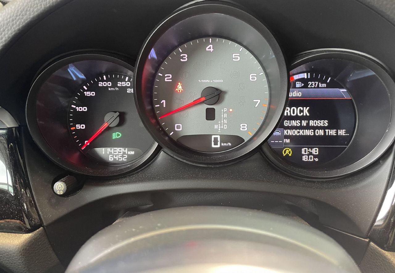 Zunanja slika - Porsche Macan - S-NAVIGACIJA-MEMORY-USNJE-BOSE-RADAR-KAMERA-LED-21 - 17