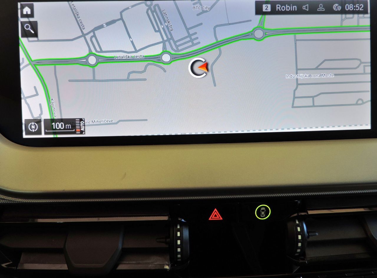 Zunanja slika - BMW Serija 1 - : 116d Avt. LED-KAMERA-NAVI-VIRTUAL-KOT NOV.... - 14