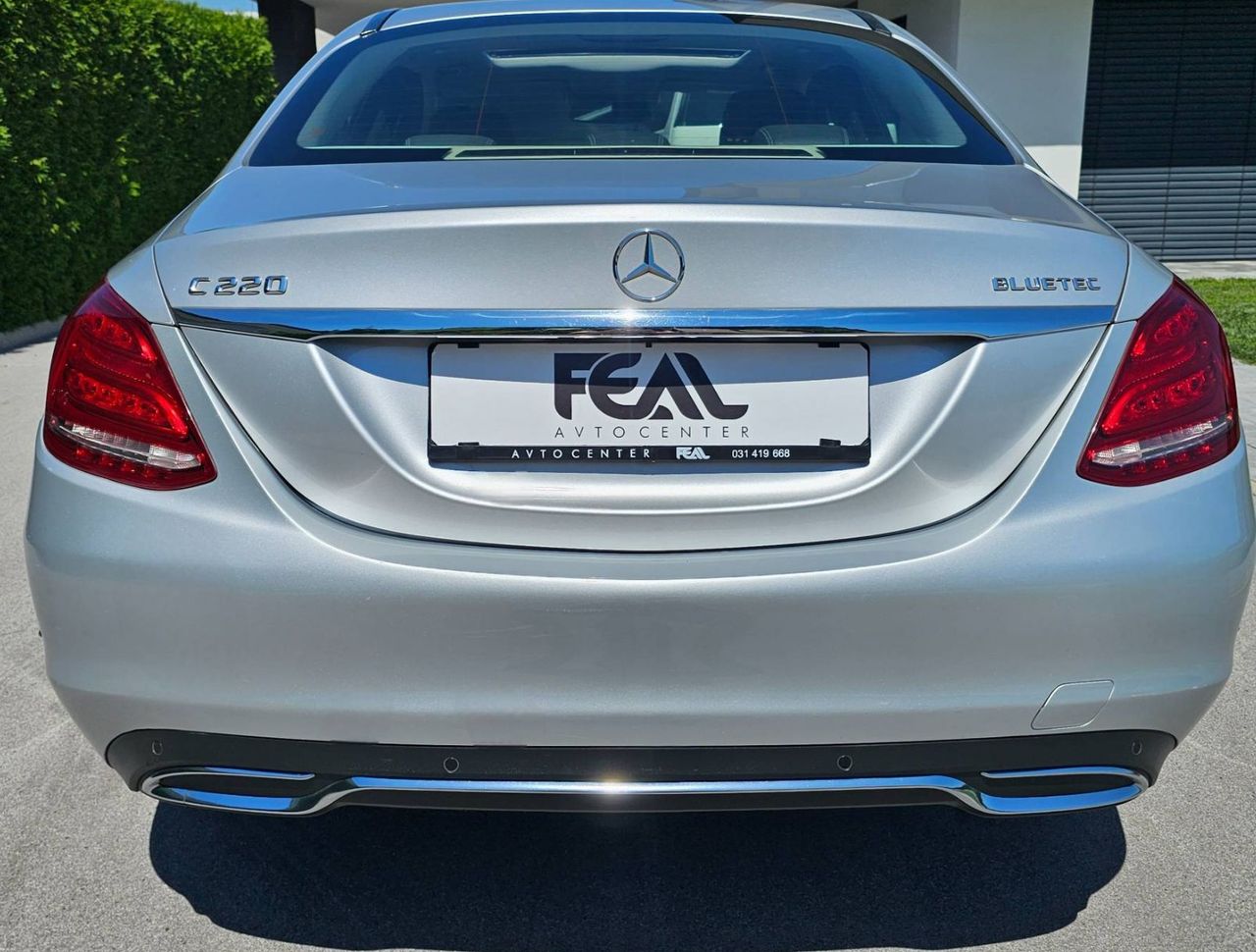 Zunanja slika - Mercedes-Benz C-Razred - C 220 D-AVT-SPORT-LED-HEAD UP-USNJE-ŠIBEDAH-1 LAS - 8