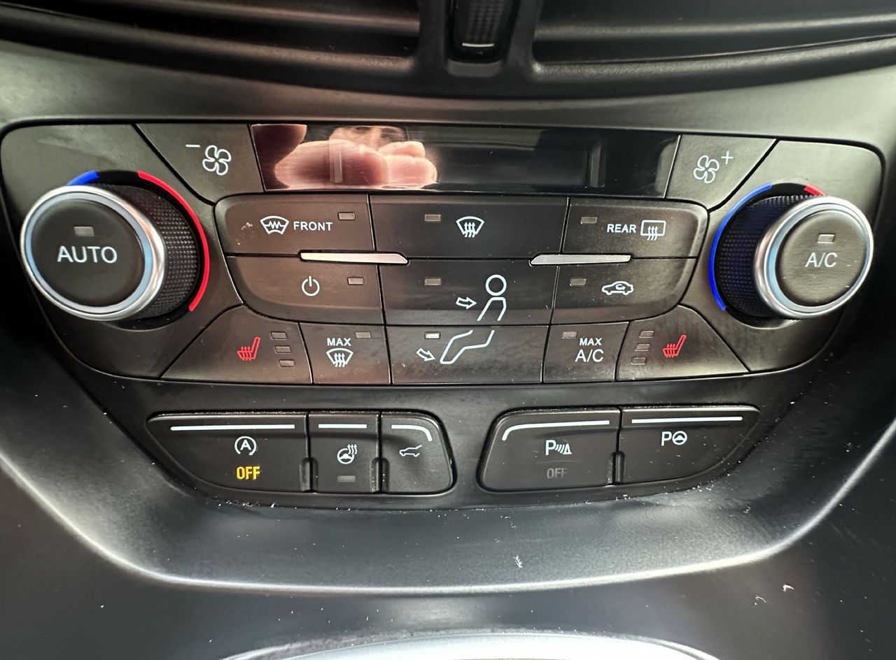 Zunanja slika - Ford Kuga - ST-Line 1.5 EcoBoost 110 kW.NEMŠKI+4ALU.PANO.KAMER - 15