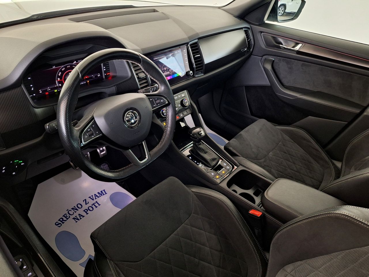 Zunanja slika - Škoda Kodiaq - 2.0 TDI 4X4 DSG•VIRTUAL•AMBIENT•PANORAMA - 3