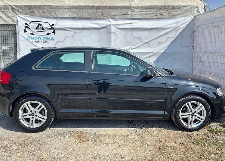 Zunanja slika - Audi A3 - 1.6 TDI 77 kW S line - PDC - GRETJE SED. - 16col - 6