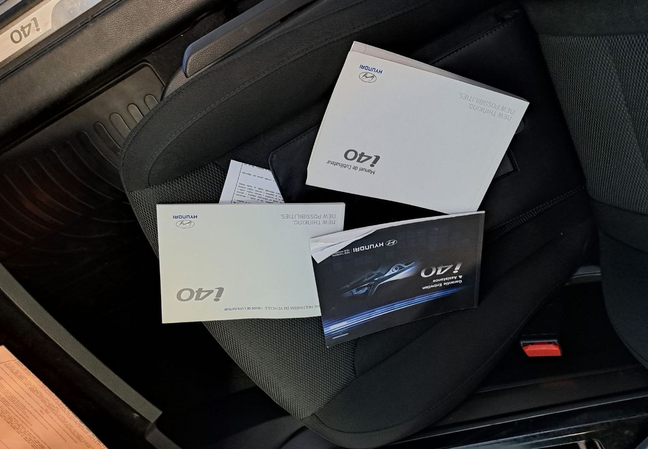 Zunanja slika - Hyundai i40 - 1.7 CRDI 85KW PREMIUM - LED NAVI HITRI KREDIT - - 18