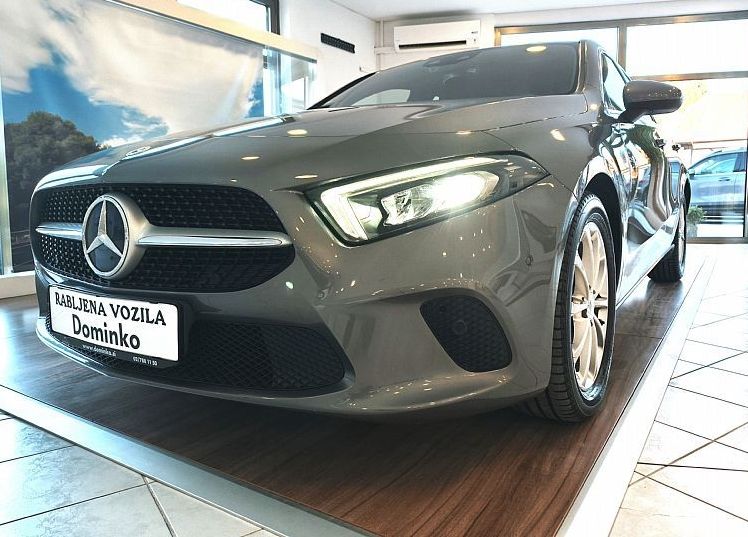 Zunanja slika - Mercedes-Benz A-Razred - A 200 d URBAN-KAMERA-NAVI-DAB-APPLE-OGR.SED.-VIDEO - 1