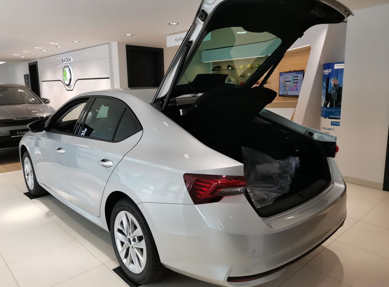 Zunanja slika - Škoda Octavia - 1.5 TSI Selection 110 kW DSG - 5