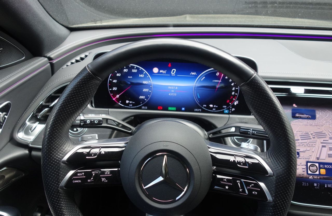 Zunanja slika - Mercedes-Benz E-Razred - E 300 e T AMG LINE- FIX OM - 4.99 - 13