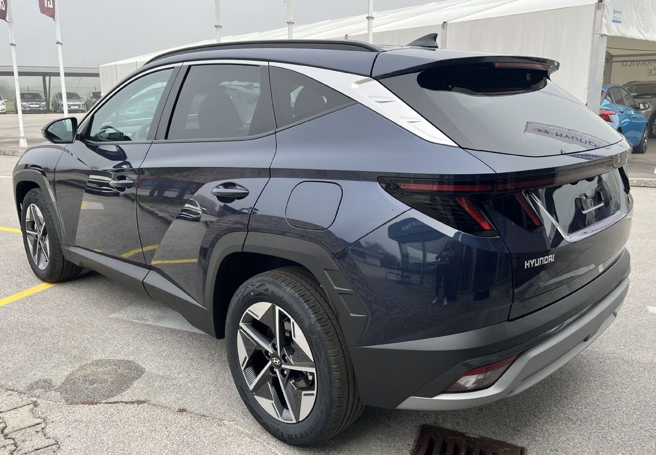 Zunanja slika - Hyundai Tucson - 1.6 T-GDI STYLE 18. WINTER. LED - 4