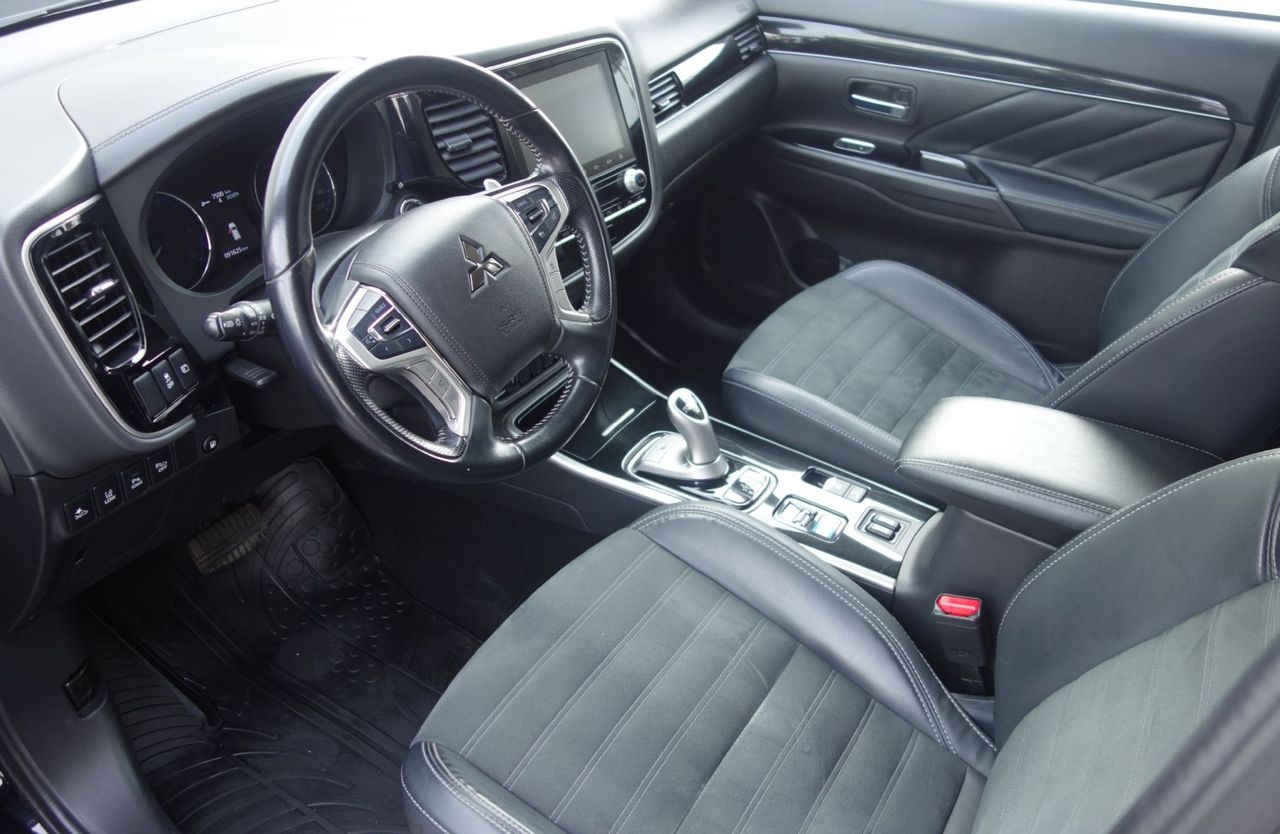 Zunanja slika - Mitsubishi Outlander - PHEV 2.4 MIVEC Twin Motor INSTYLE+ - 7