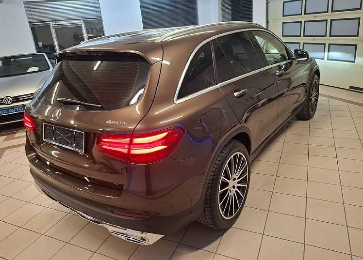 Zunanja slika - Mercedes-Benz GLC-Razred - GLC 250 d 4MATIC Exclusive AIR MATIC-HUD-ACC-9G... - 2