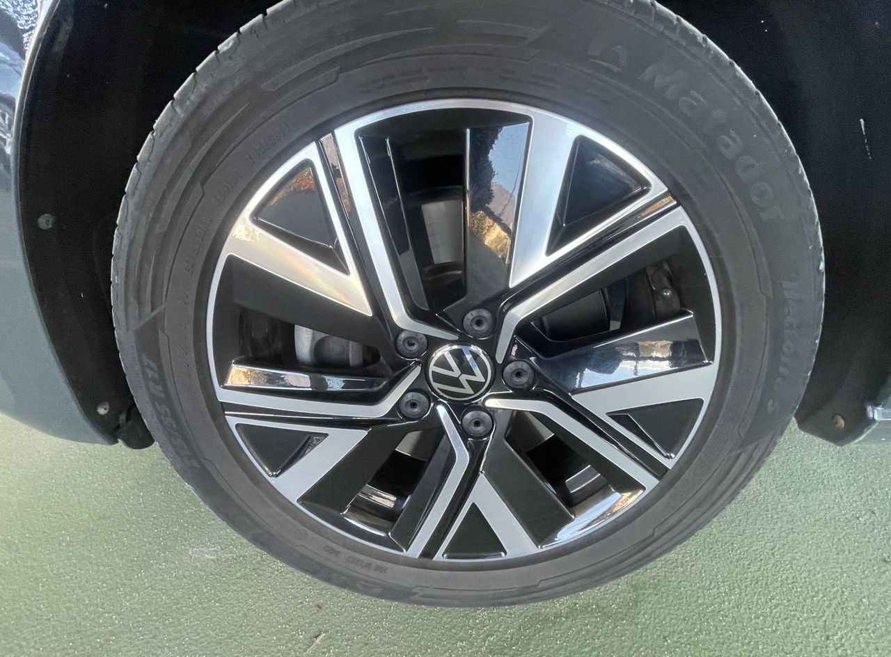 Zunanja slika - VW Touran - 2.0 TDI Family Final Edition LED.NAVI.2XPDC.KAMERA - 12